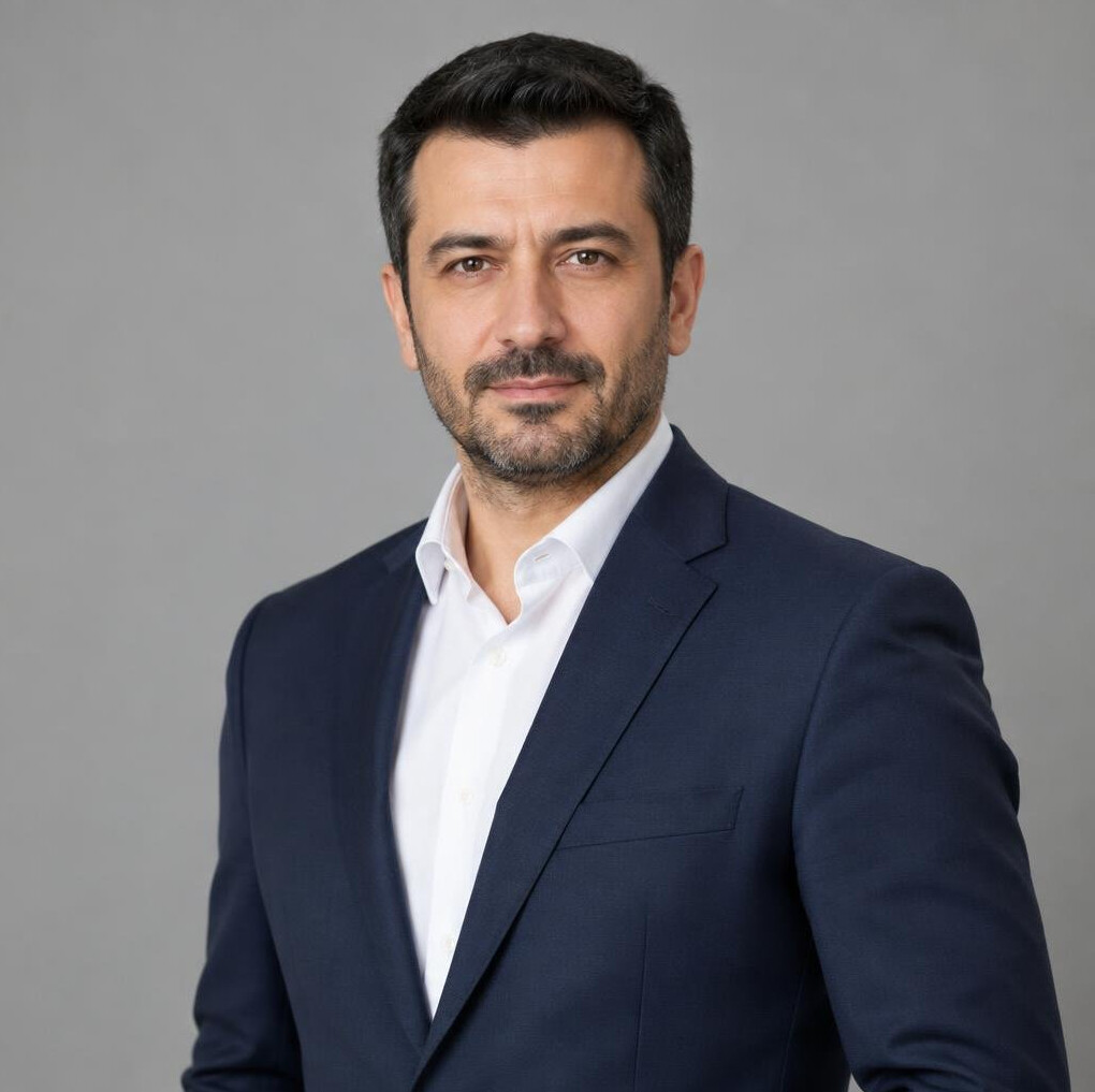Portrait of a confident man in a suit